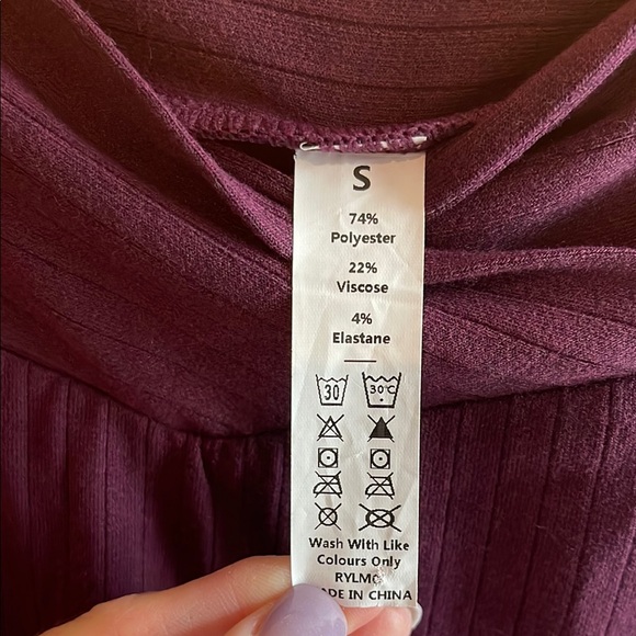 Halara Elegant Women's Skirt size small color wine tasting NWOT - Picture 3 of 10